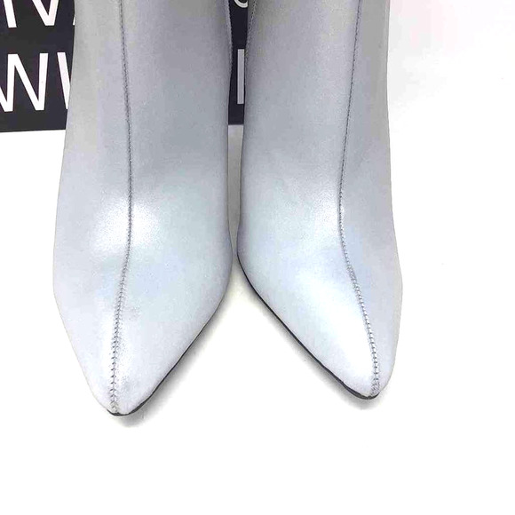 NIB IRIDESCENT Women Giselle HEEL Boots Silver 7.5 - Picture 4 of 14